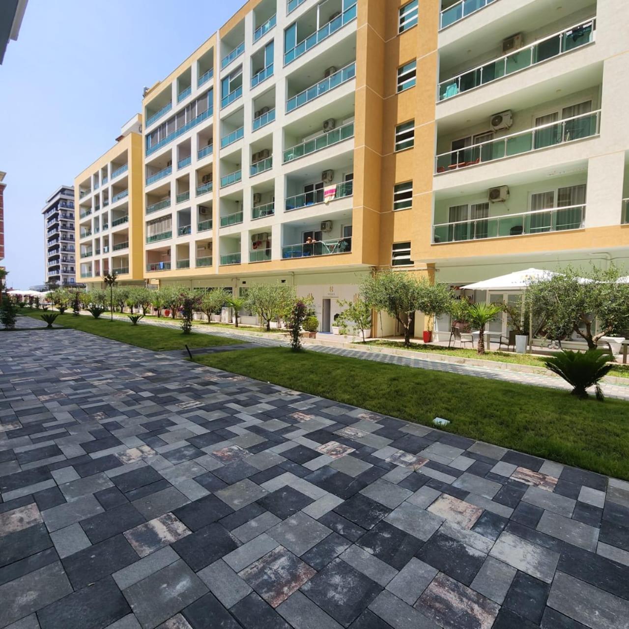 Low Cost Banesa Kosovare Shëngjin Exterior foto