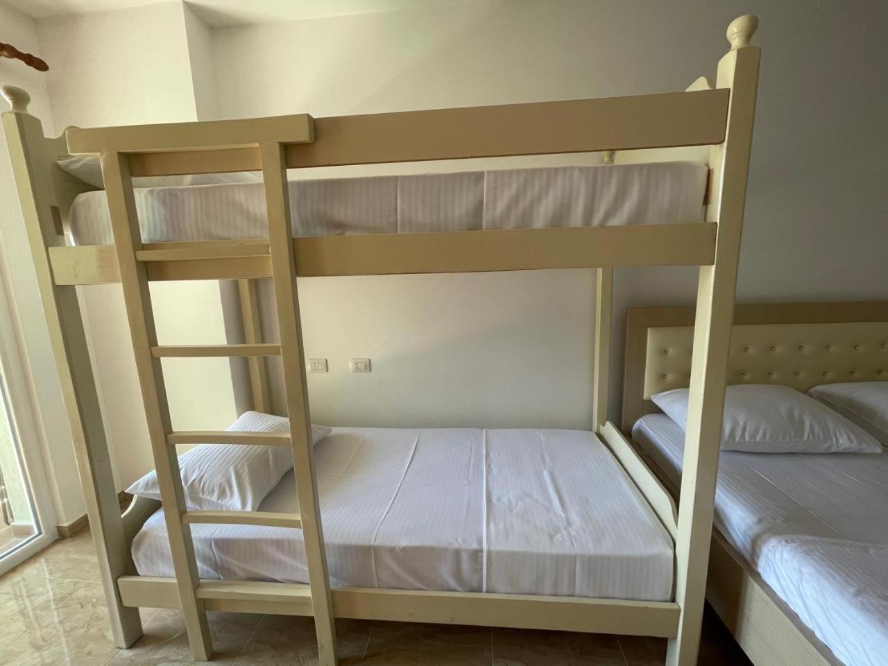 Low Cost Banesa Kosovare Shëngjin Exterior foto